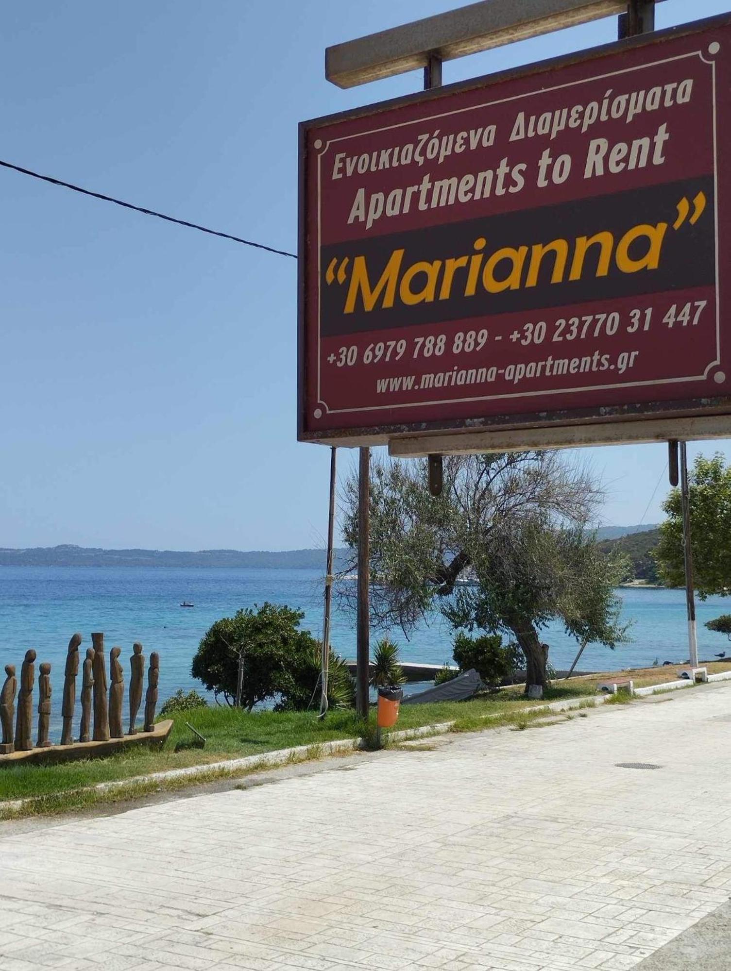 Marianna Apartments Nea Roda Exteriör bild